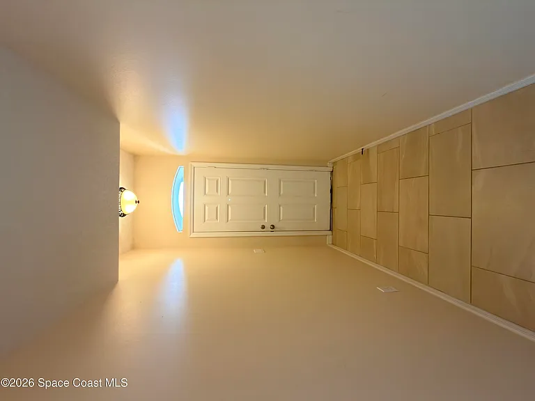 1620 Mason Ter — Photo 2