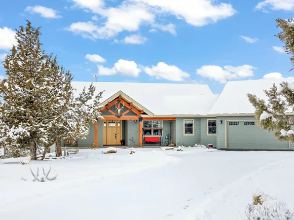 1215 SE Happy Trails Ln, Prineville, OR 97754