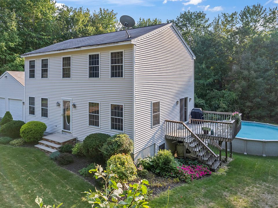 1st image of 37 Lakewood Lane