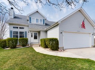 1609 Henry St, Normal, IL 61761