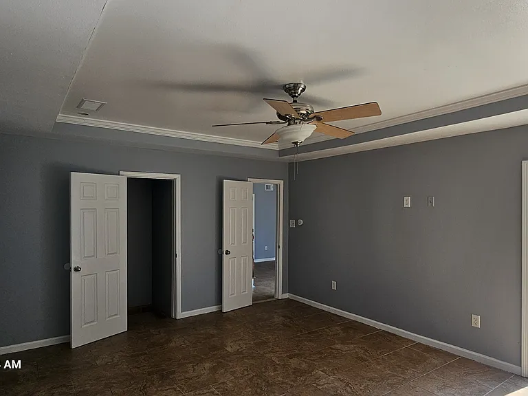 404 Corrine Ct — Photo 13