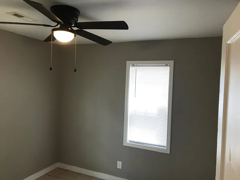 2332 SW Edgewater Ter — Photo 15