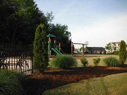 5th image of 1334 Bridgeview Dr #41