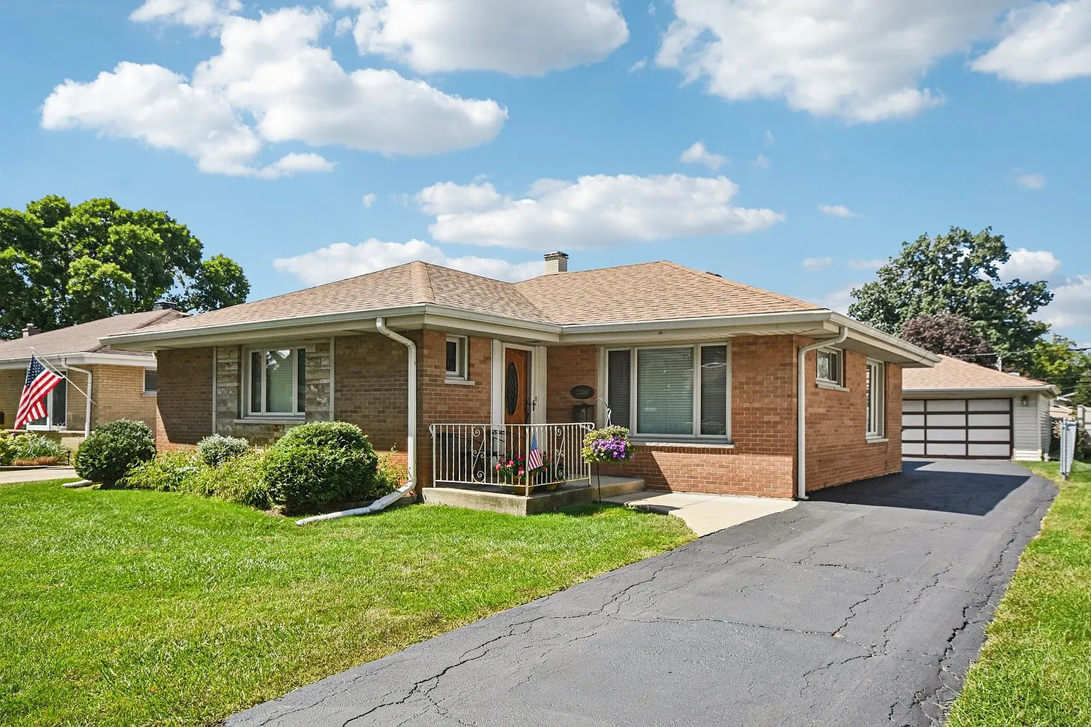 2300 Boeger Ave photo 1