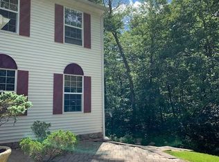 14 Coolidge Trl, Landing, NJ