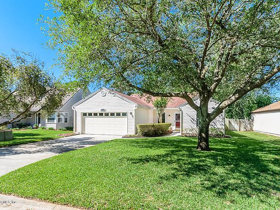2nd image of 4864 Ashley Manor Way W
