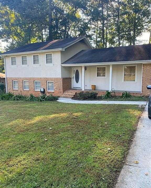 1st image of 3156 Village Glen Trl