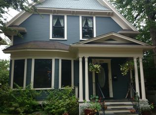 1623 6th Ave W, Seattle, WA 98119