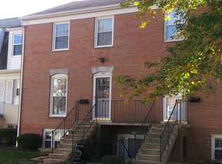 103A Leeds Ct E, Warrenton, VA 20186