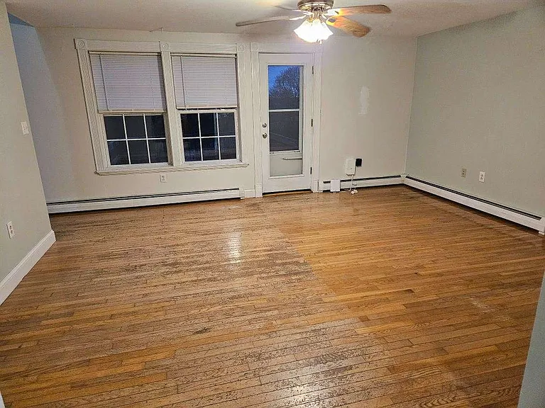 119 Gleason St — Photo 2