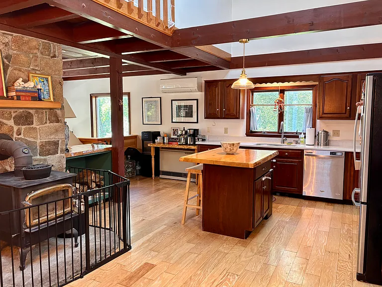 287 Ridge Rd — Photo 4