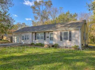 1820 E 133rd St, Grandview, MO 64030