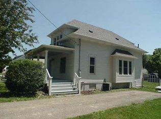306 E Madison St, Dewitt, MI 48820