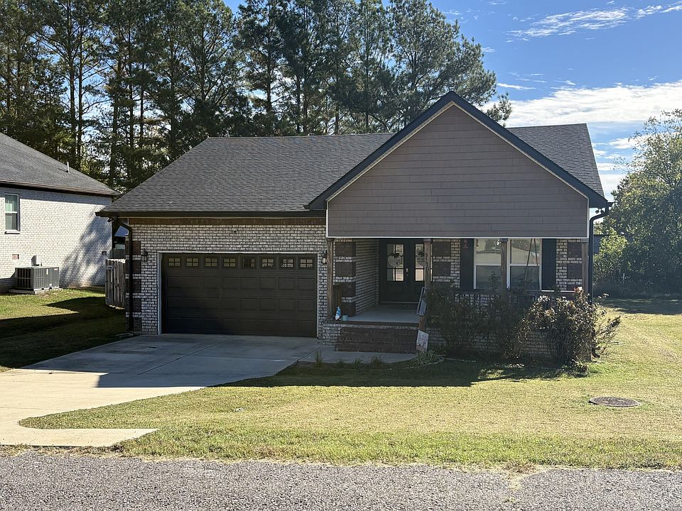 1st image of 1017 Corey Dr
