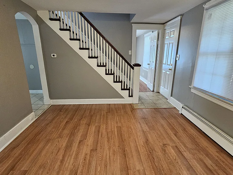 18 Maple St #18 — Photo 10