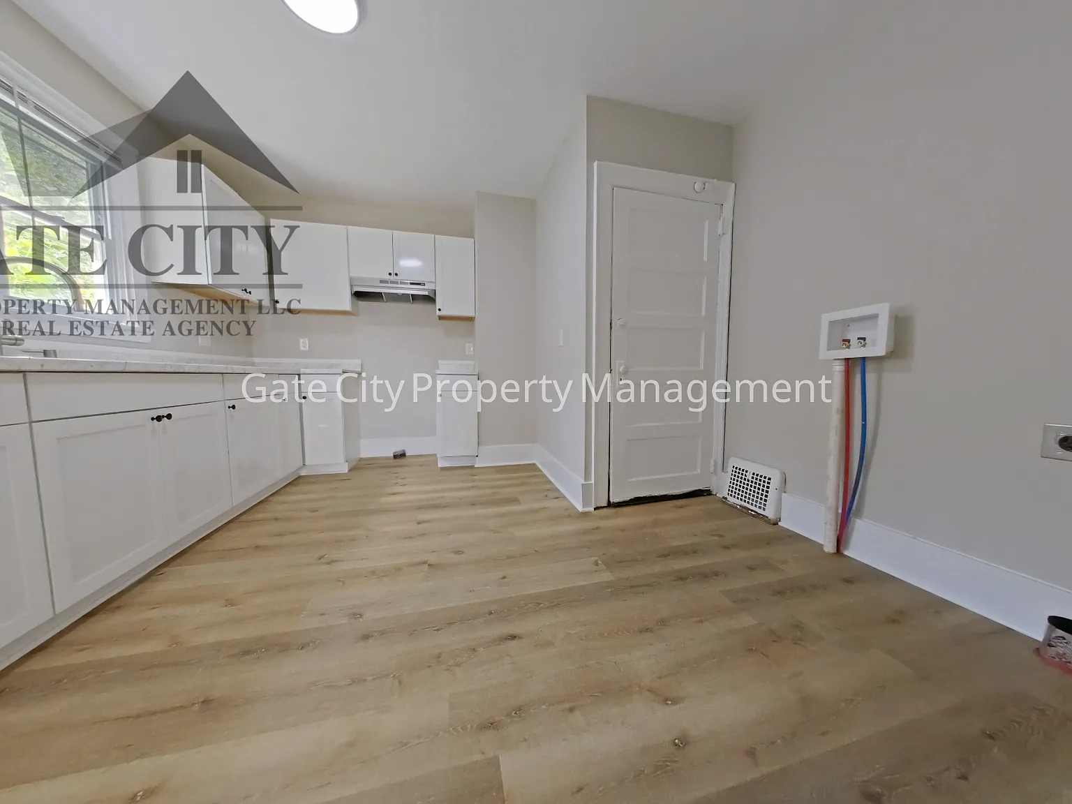 2 bed, $1,175 — Photo 2