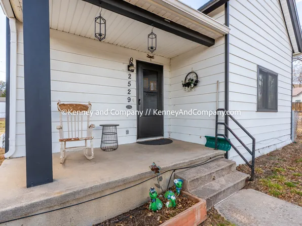 2529 Bott Ave, Colorado Springs, CO 80904