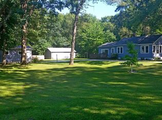 2668 Huizenga St, Norton Shores, MI