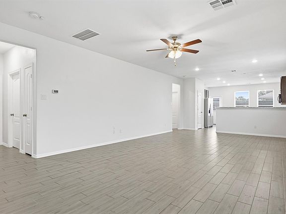 5th image of 25566 Northpark Spruce Dr