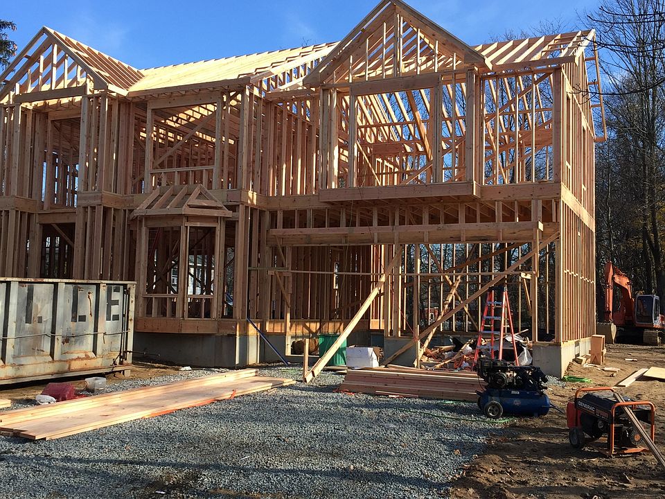 2nd image of 189 Knoll Rd
