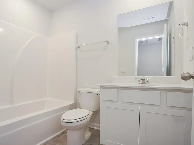 250 Hazel Ln — Photo 27