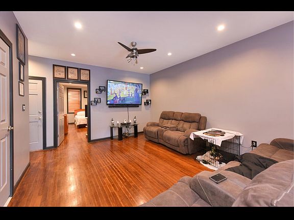 1st floor living room