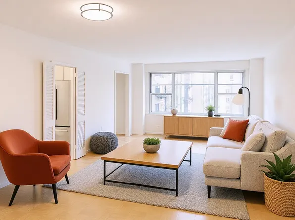 1520 York Avenue image 2 of 10