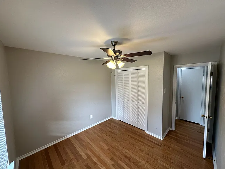 12101 Scissortail Dr — Photo 28