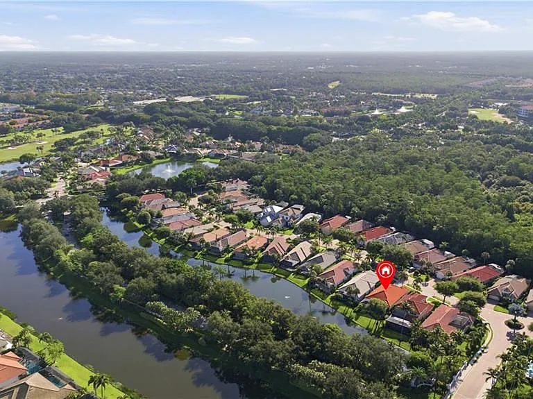9235 Troon Lakes Dr — Photo 36