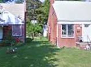 17753 Woodbine St, Detroit, MI 48219
