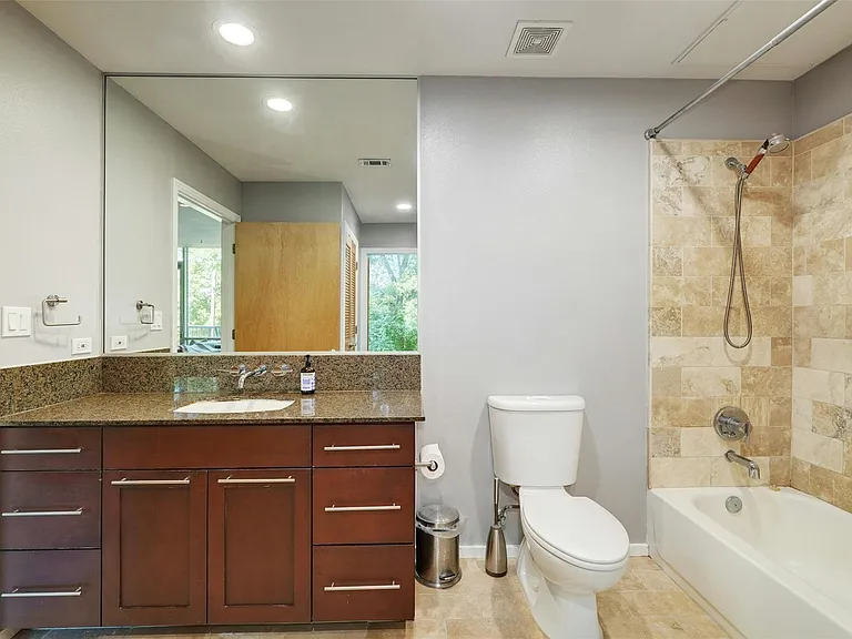 1600 Barton Springs Rd #5210 — Photo 18