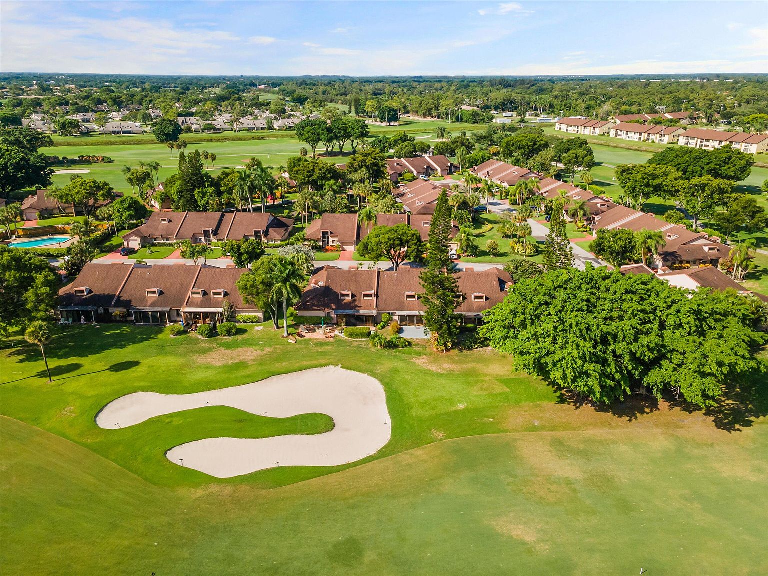 6745 Versailles Court