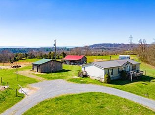 3169 Seminole Rd, Forest Hill, WV 24935