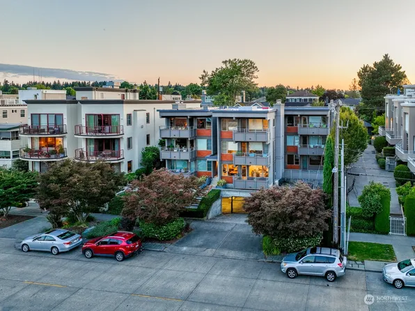2333 43rd Avenue E #102, Seattle, WA 98112