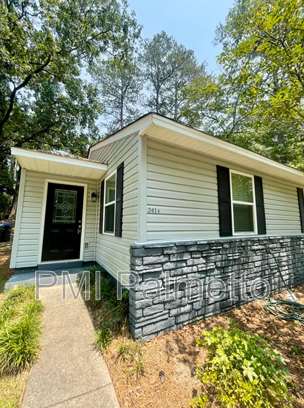 1 bed, 1.0 bath, 875 sqft, $1,175 — Photo 1