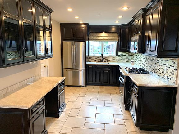 3rd image of 14938 81st St #1