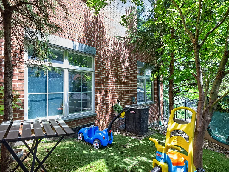 1600 Kaufer Ln #12 — Photo 24