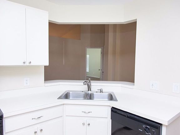 5th image of 8303 Levee Ln