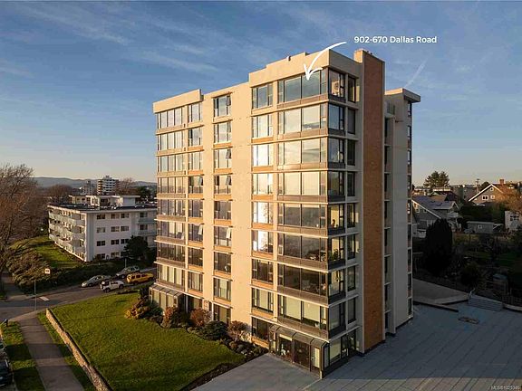 4th image of 670 Dallas Rd #902