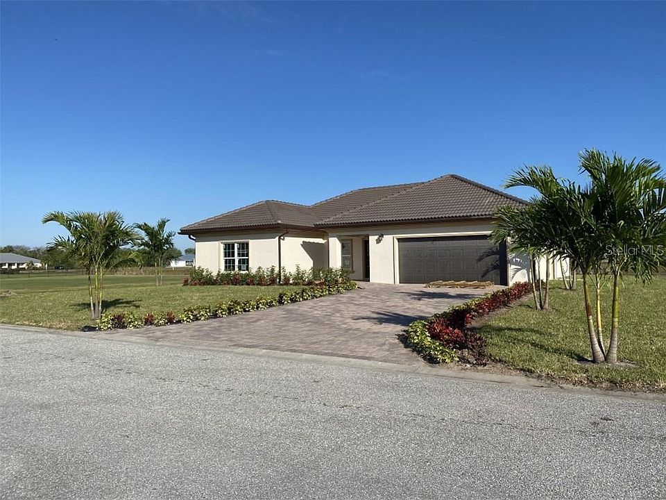 2nd image of 2440 SW 33rd Cir