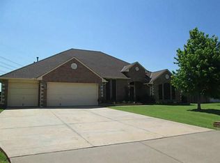1035 Belmonte Pl, Yukon, OK 73099