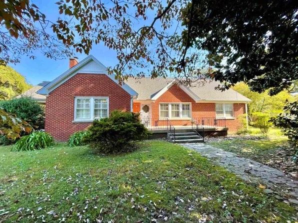 1396 Munford Ave, Munford, TN 38058