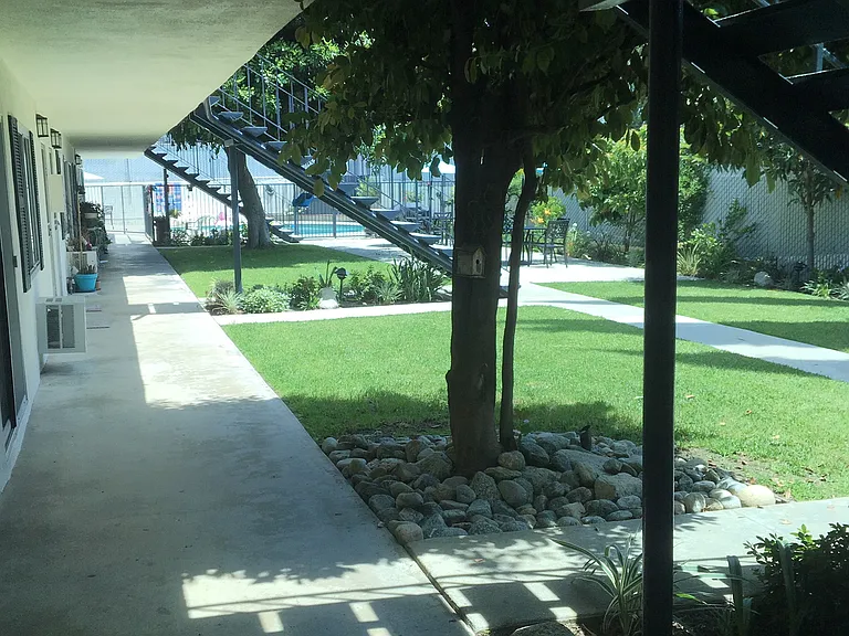 75 Esperanza Ave #C — Photo 1