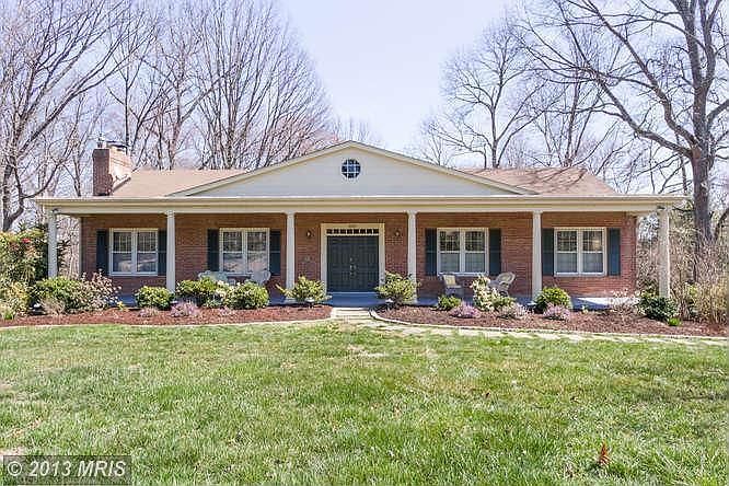 1st image of 3037 Fox Den Ln