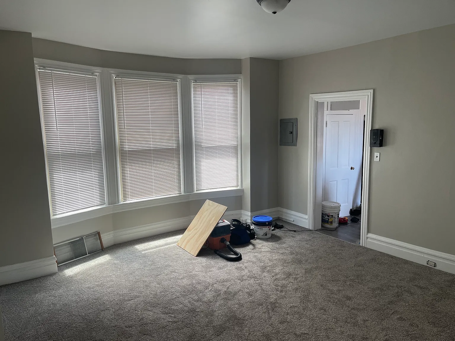 2 bed, 1200 sqft, $1,500 — Photo 1