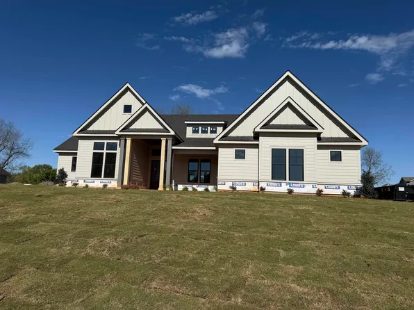 1091 Sunset Blf, Greensboro, GA 30642