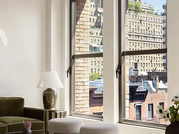 181 Macdougal St #2B, New York, NY 10011