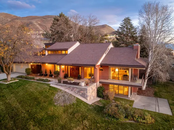 2662 E Skyline Dr S, Salt Lake City, UT 84108