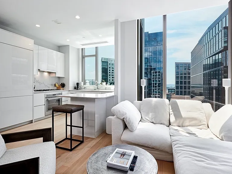 133 Seaport Blvd #1703 — Photo 2