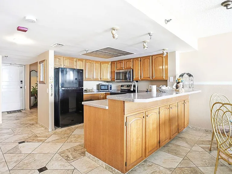 6035 Sea Ranch Dr #404 — Photo 7